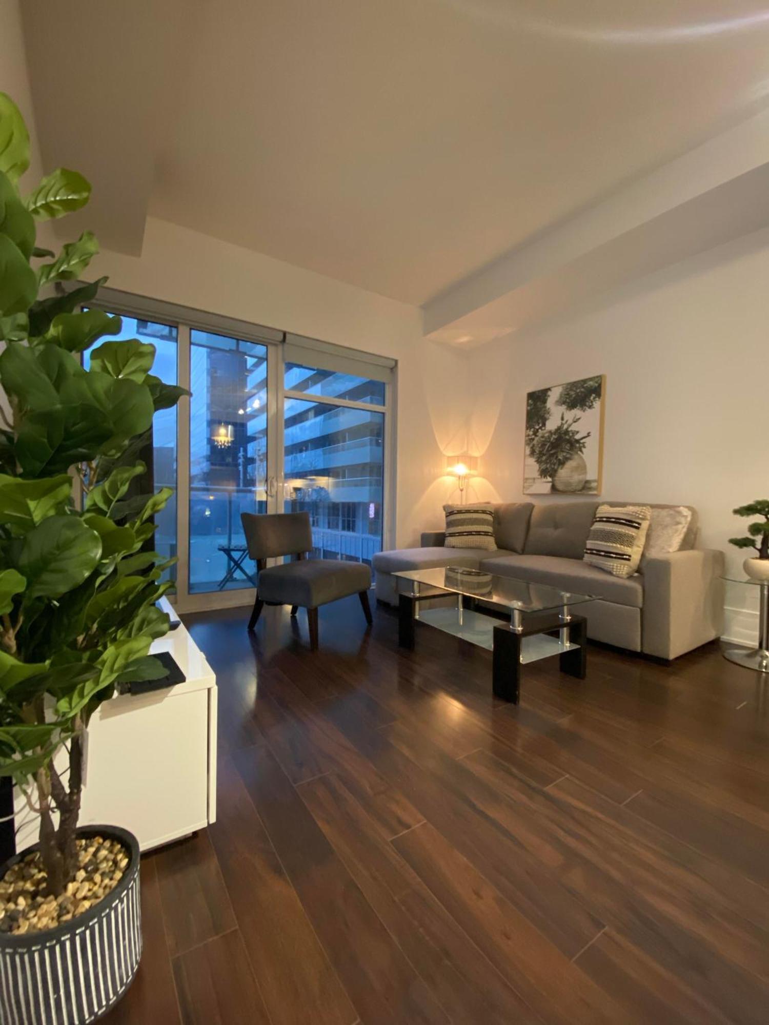 Rivetstays - The Atmos Toronto Kültér fotó